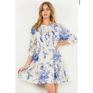 THML Fine China Dress Blue White Print Tiered 3/4 Balloon Sleeve Size Medium